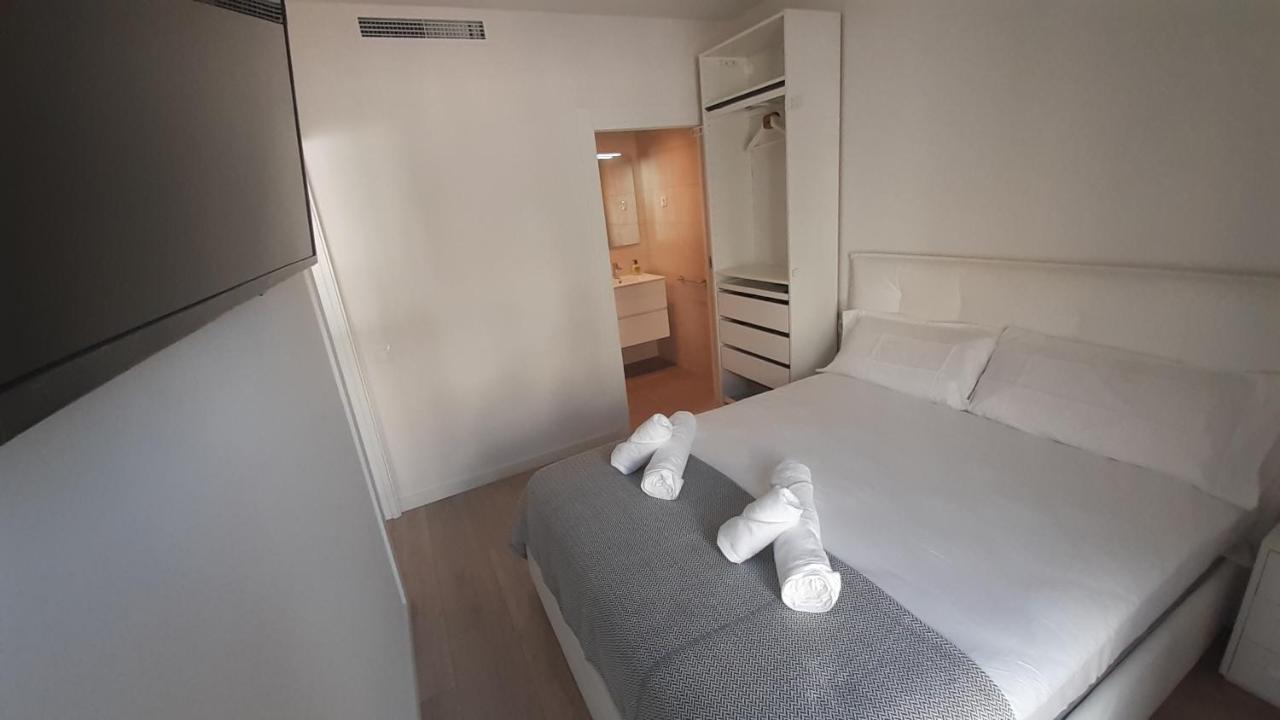 New Beside Sitges With Pool Beside Beach Біланоба-і-ла-Жалтру Екстер'єр фото
